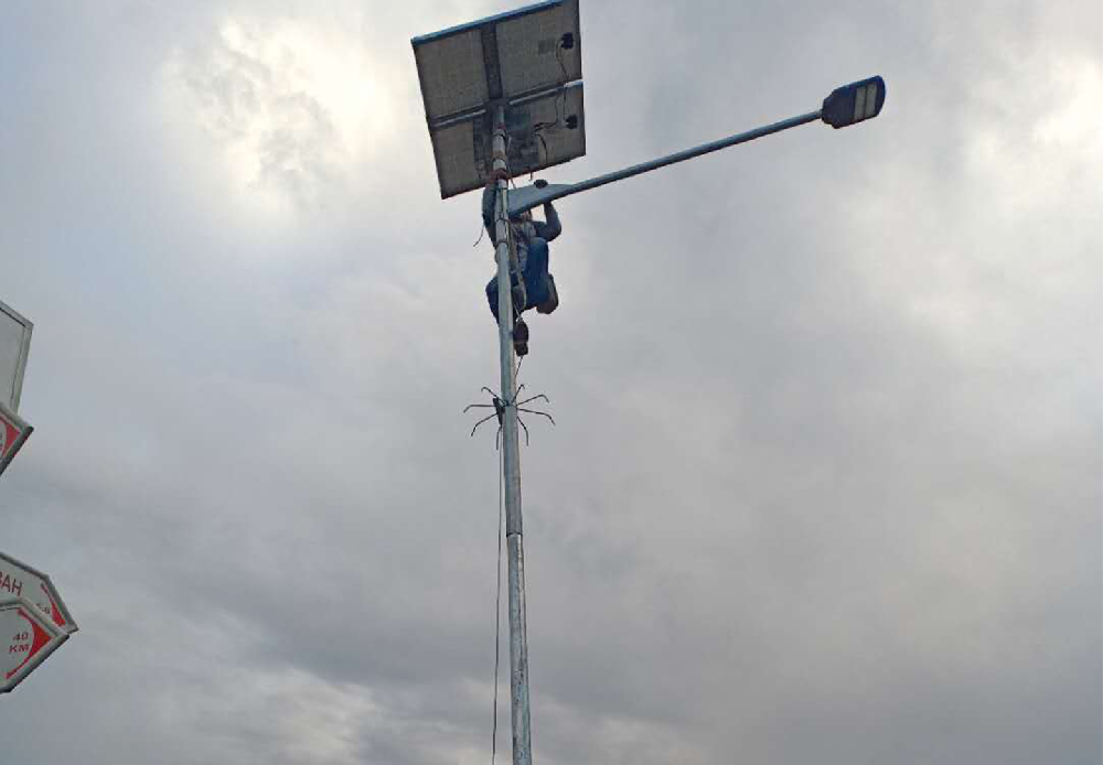 太陽(yáng)能分體燈案例